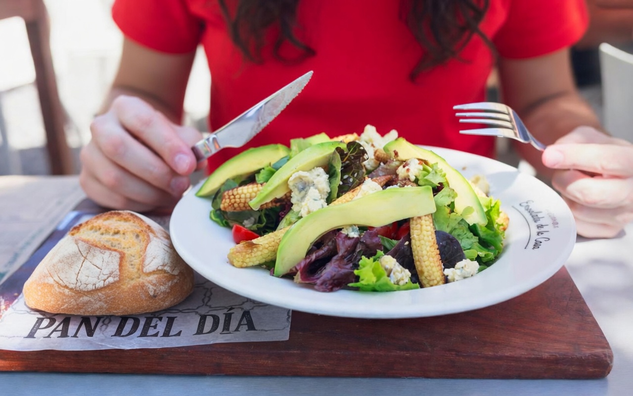 Hombres mayores de 40: ¿Es esta fruta un hábito sencillo para apoyar la salud de la próstata?
