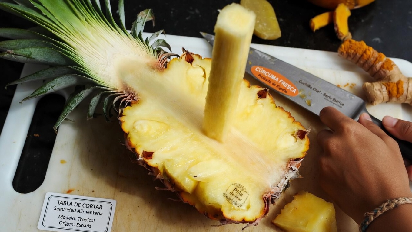 Alivio del dolor de rodilla: hábitos diarios sencillos y alimentos para favorecer el confort articular