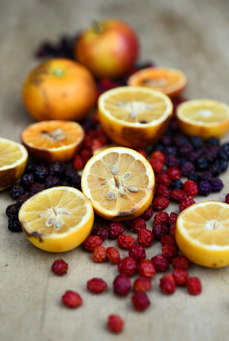 Descubre las 5 principales vitaminas que pueden favorecer de forma natural una circulación saludable en las piernas y los pies