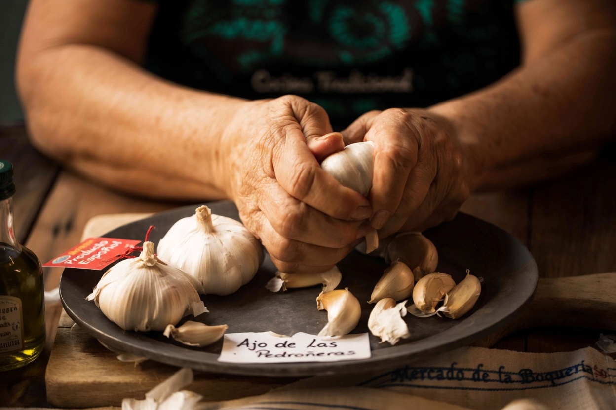 ¿Es cierto que el ajo mata 14 tipos de bacterias y 13 tipos de infecciones?