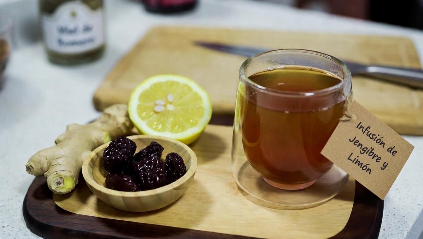 Limpieza intestinal natural para reducir la hinchazón y aliviar el estreñimiento