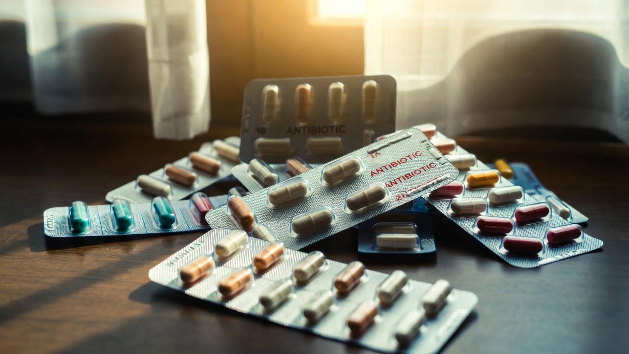 Los 5 antibióticos más comunes que todos deberían entender: usos y por qué son importantes